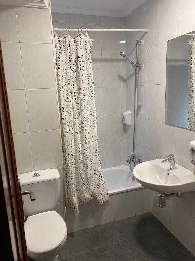 Hostal Uria Саламанка Екстериор снимка